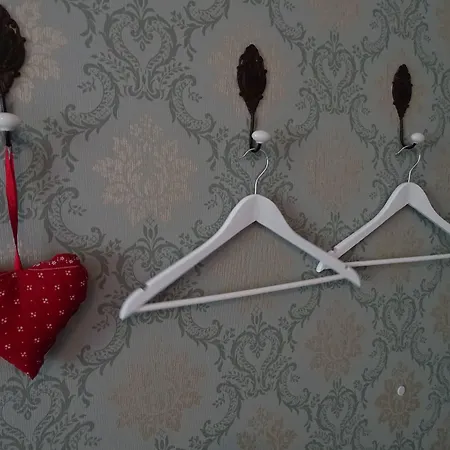 Hotel Karolingerhof 4*