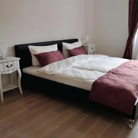 Karolingerhof 호텔 크로프