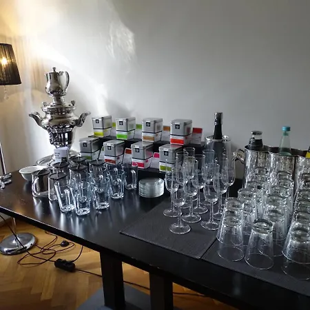 Karolingerhof 4*